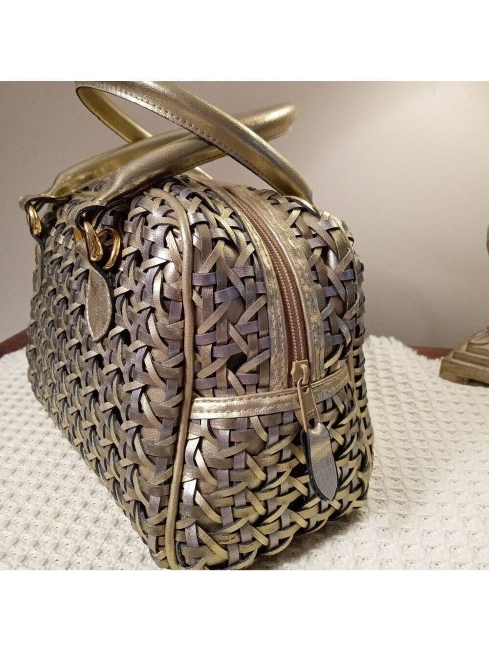 Warren Reed Gold Silver Metallic Woven Leather Satchel Large - Picture 2 of 6